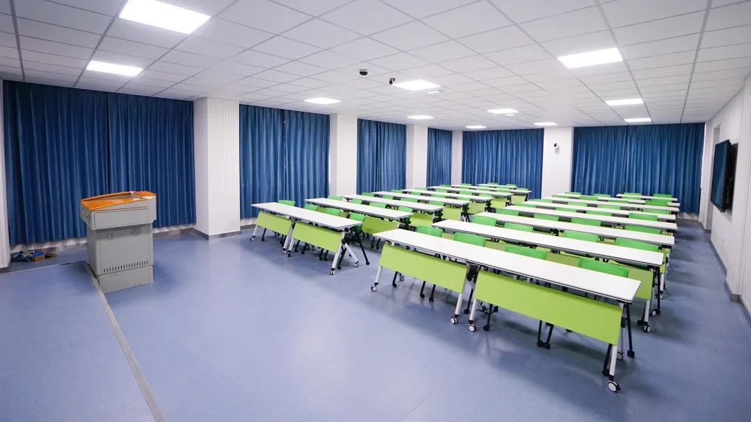 河南師范大學(xué)：微格教學(xué)，提升師范生教育實(shí)踐能力