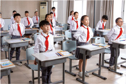 靈活開展互動教學(xué).jpg 靈活開展互動教學(xué).jpg