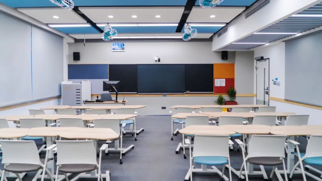 未來教師智慧教育中心——驅動教學模式創新.jpg 未來教師智慧教育中心——驅動教學模式創新.jpg