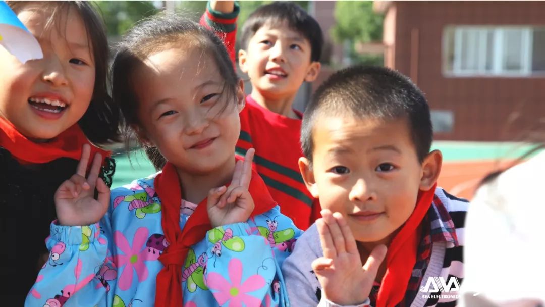 科技與公益同行 | 奧威亞助力陜西教育信息化創新公益行